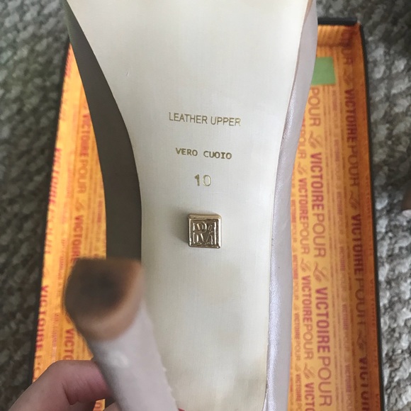 Pour La Victoire Heels - Picture 9 of 13